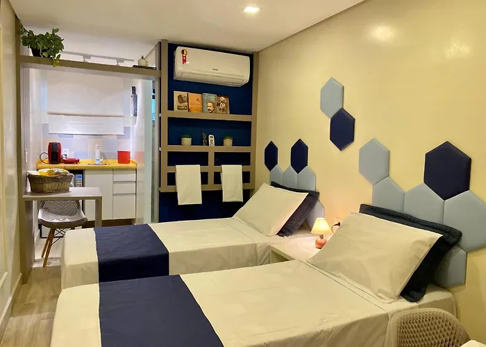 Urban Box House